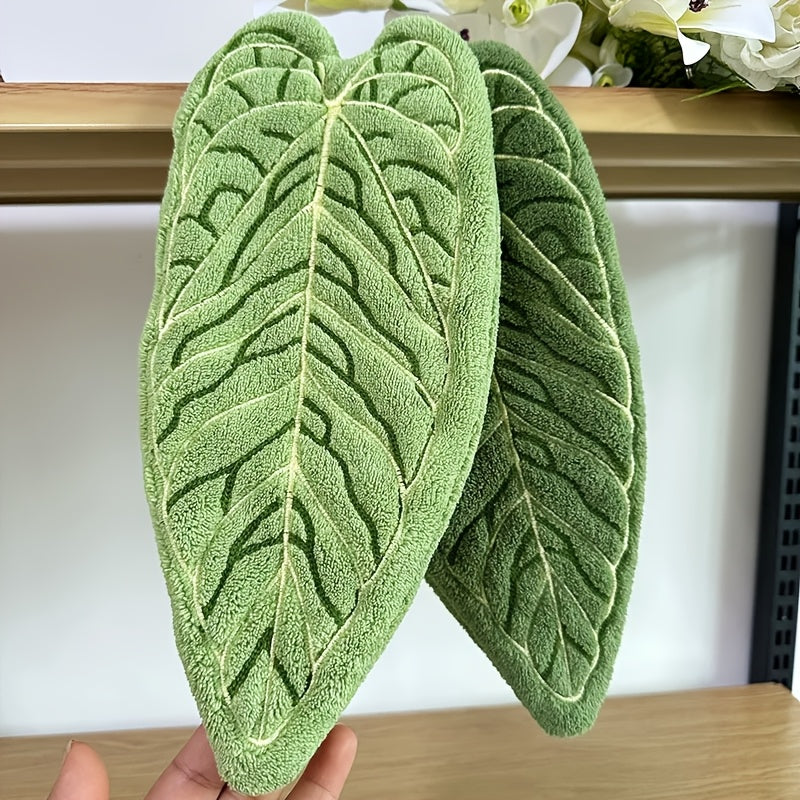 Two Pieces of Coral Fleece Imitation Leaf Hand Towels, Cute Leaf-Shaped Green Cloths, Thick Absorbent Towels, Portable Hanging Cleaning Cloths for Kitchen And Bathroom, Cleaning Handkerchiefs